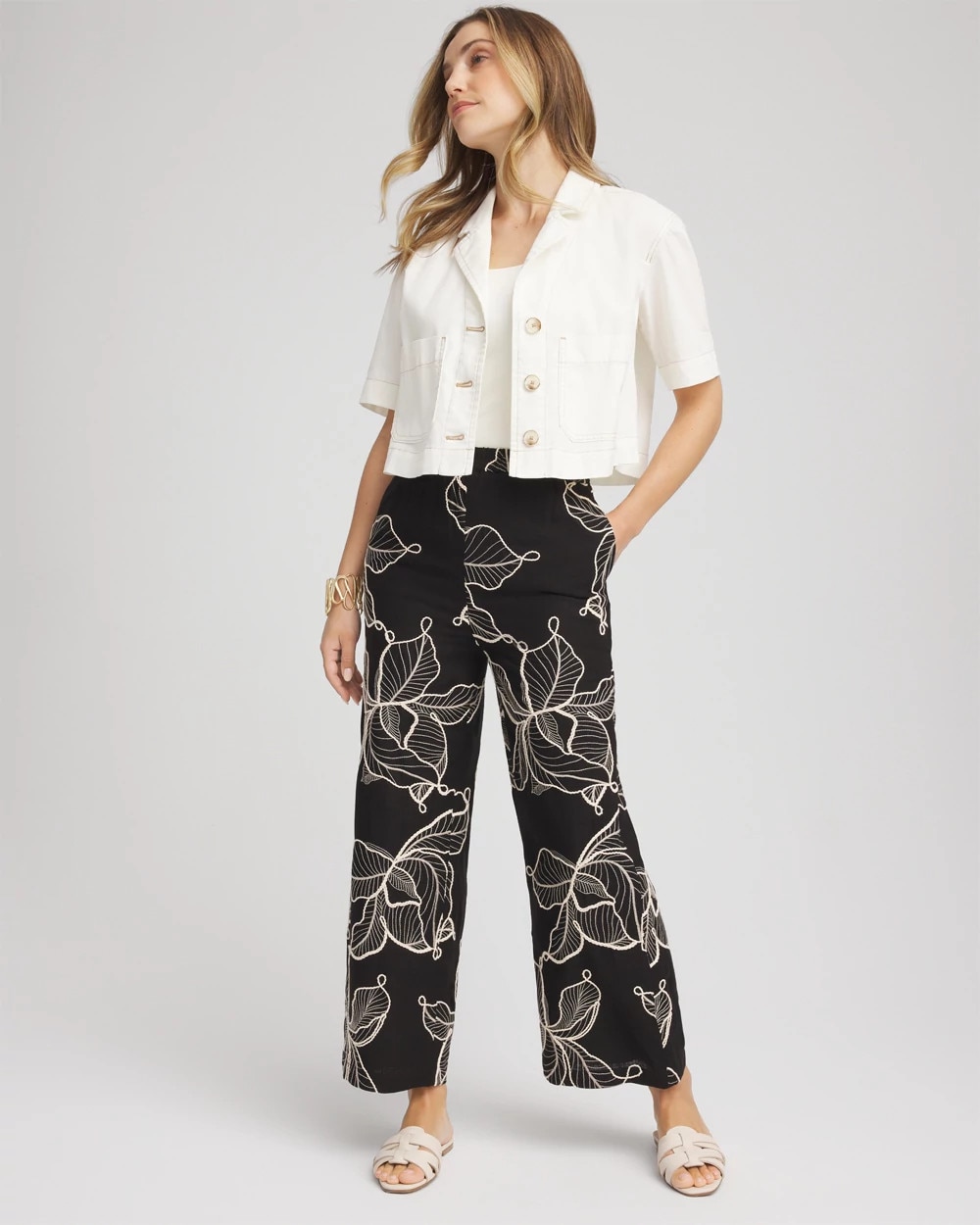 .co.jp 2TUCK WIDE CROPPED SLACKS CHS_EMBROIDERED WIDE